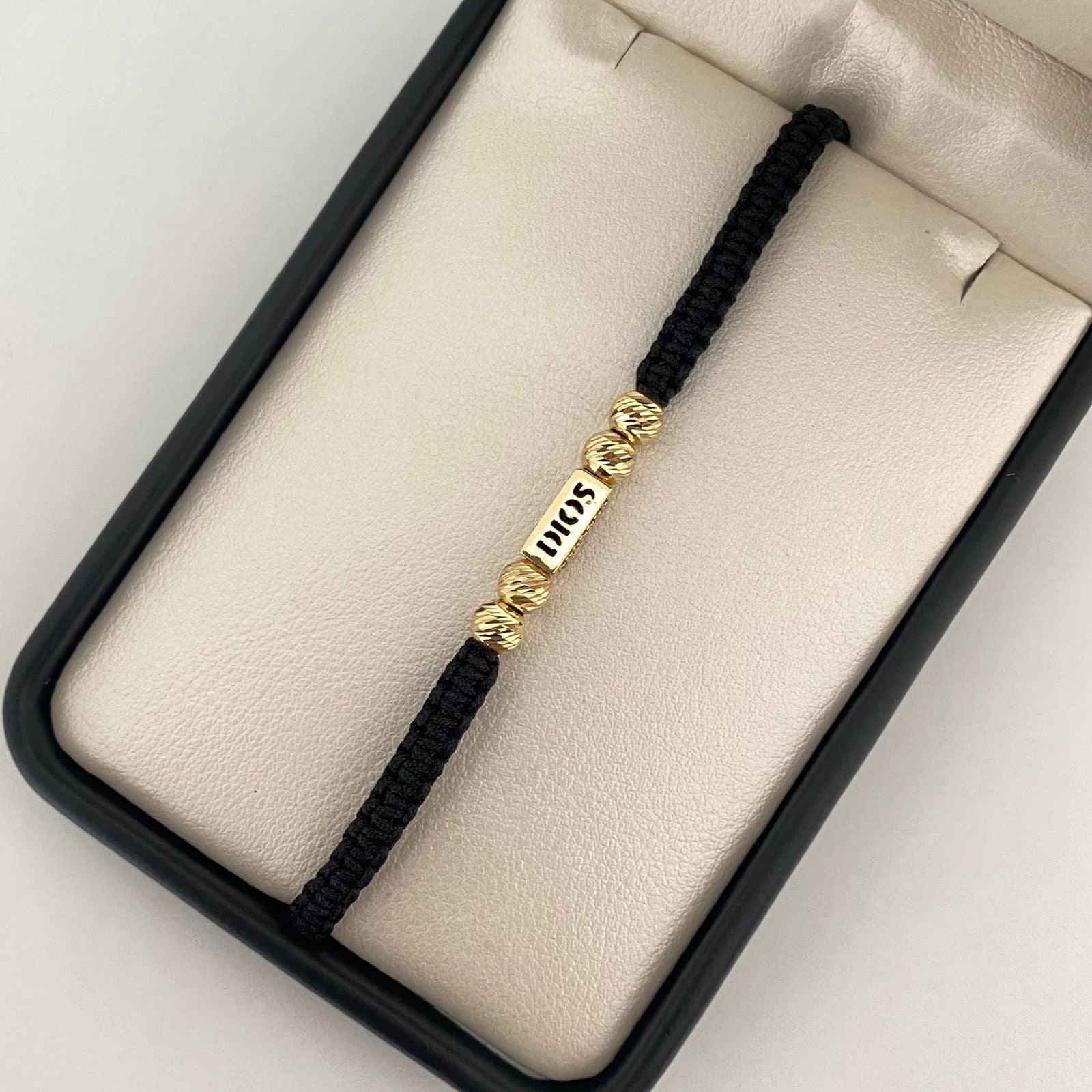 Pulsera tejida herraje Dios casting balines diamantados #5 Oro amarillo 18k 1,60 Gr